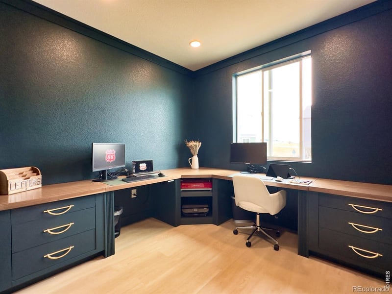 615 Whisperwind Ln, Fort Collins, CO 80524