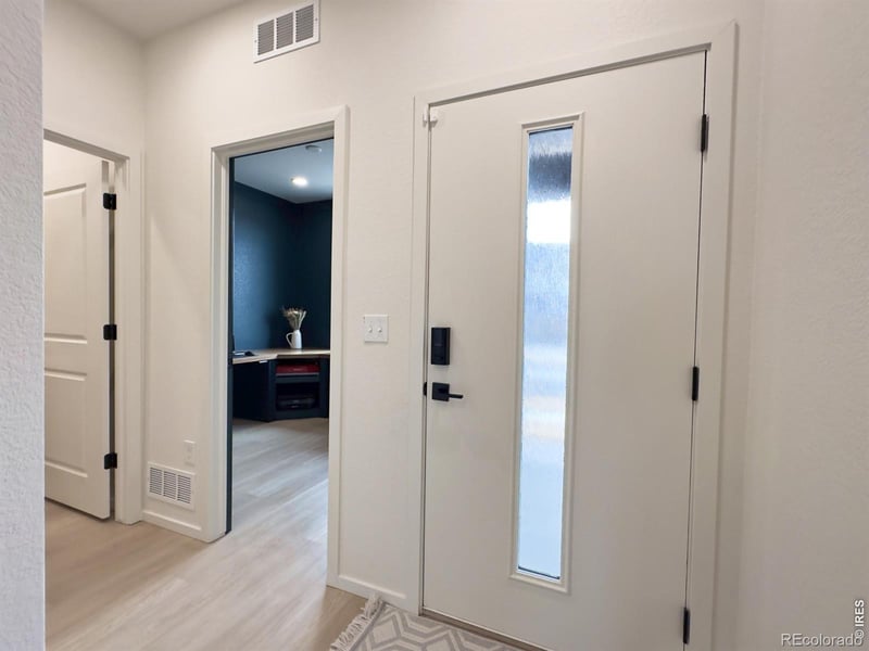 615 Whisperwind Ln, Fort Collins, CO 80524