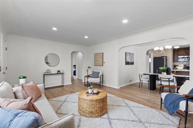 1261 Jackson St, Denver, CO 80210