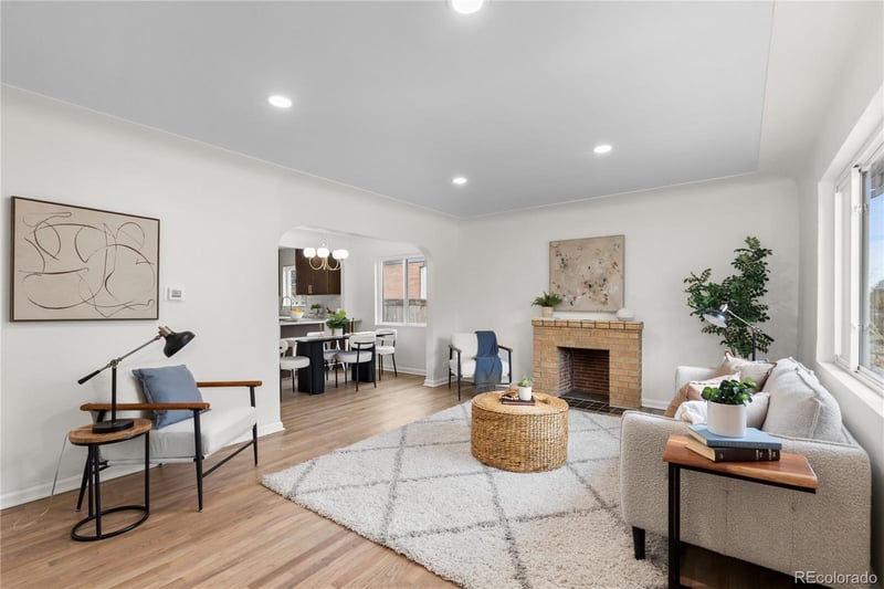 1261 Jackson St, Denver, CO 80210