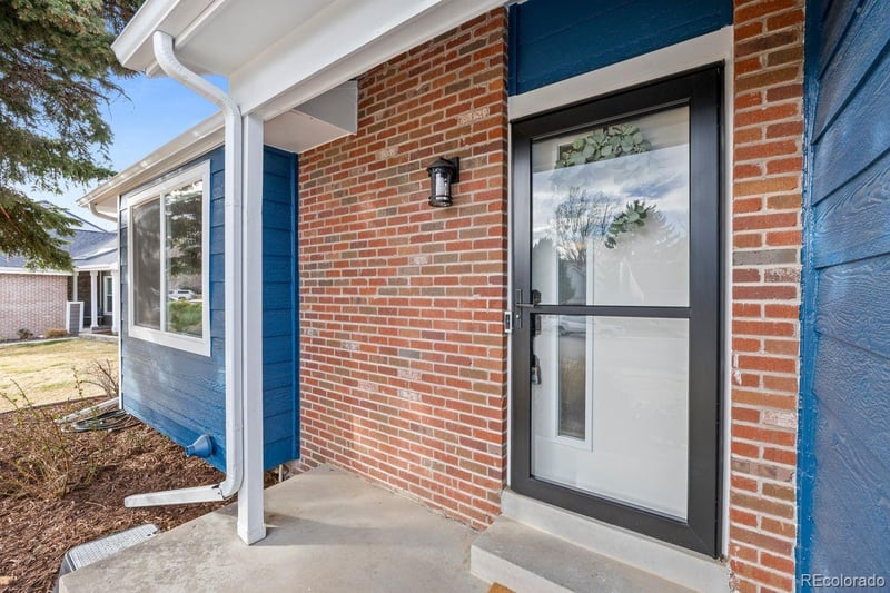 5948 Van Gordon St, Littleton, CO 80127