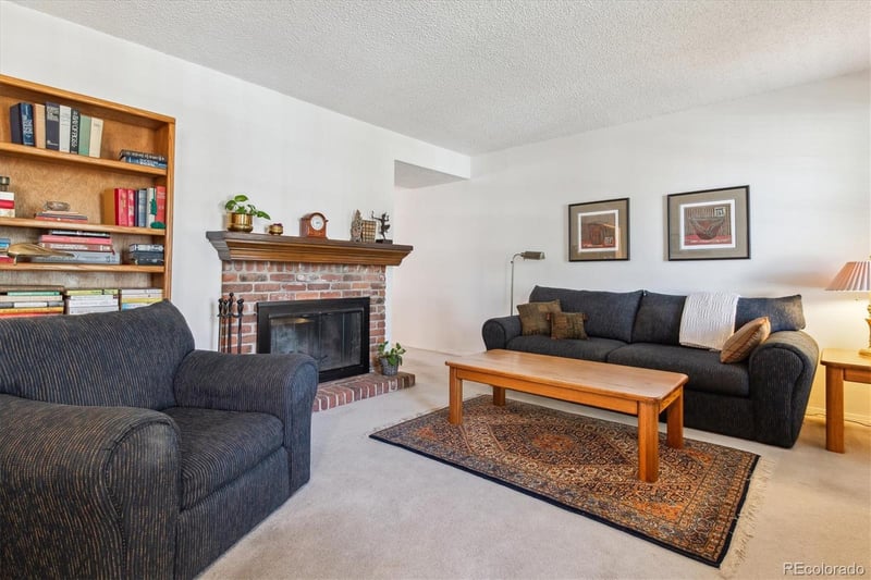 2437 E Geddes Pl, Centennial, CO 80122