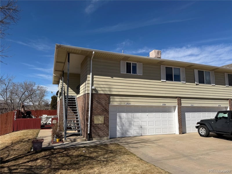 9769 Croke Dr, Thornton, CO 80260
