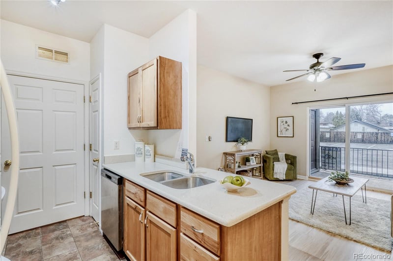 5633 E Atlantic Pl #2A, Denver, CO 80222