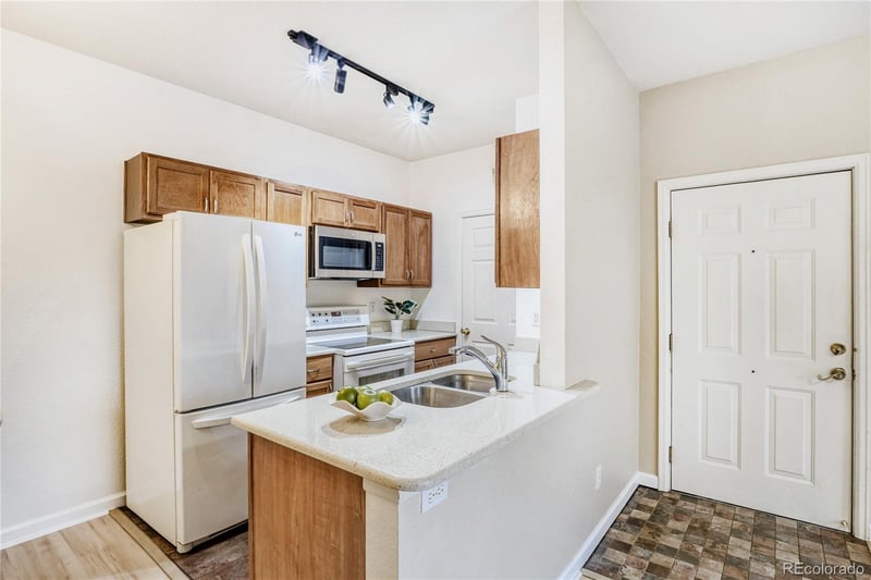 5633 E Atlantic Pl #2A, Denver, CO 80222