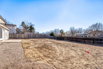 1529 Nucla St, Aurora, CO 80017