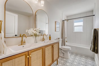 1529 Nucla St, Aurora, CO 80017