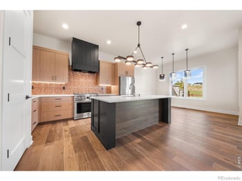 6820 Morning Song Ct, Timnath, CO 80547