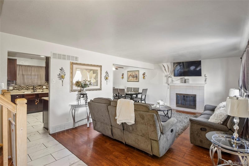 11189 Melody Dr, Northglenn, CO 80234