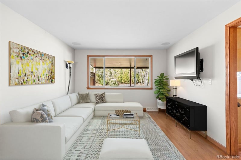 7261 Colorado Ct, Centennial, CO 80122