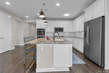 4541 Valdai Way, Aurora, CO 80015