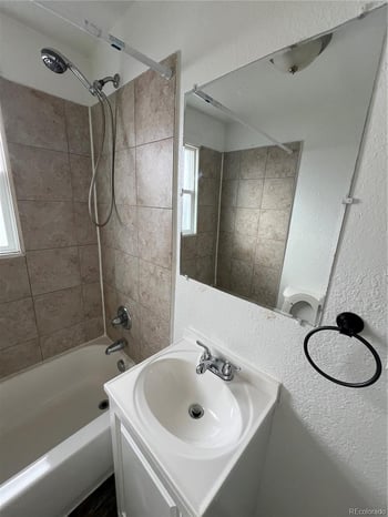 174 N 7th Ave, Brighton, CO 80601