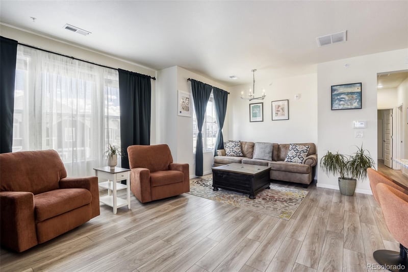 5745 Buchanan Ct #E, Aurora, CO 80016