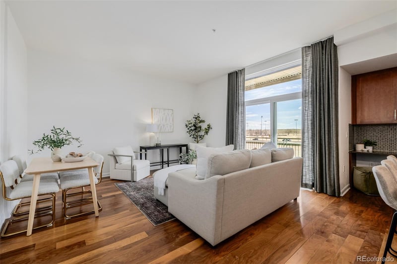 8165 E Lowry Blvd #209, Denver, CO 80230