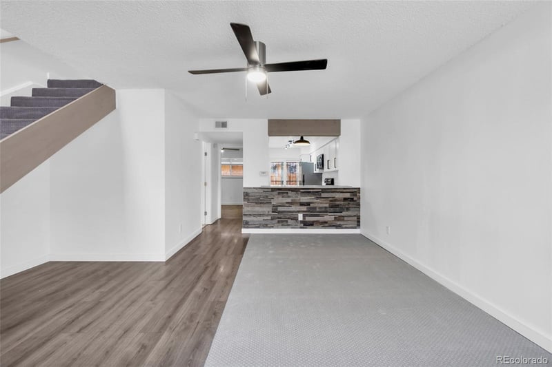 14352 Arizona Ave, Aurora, CO 80012