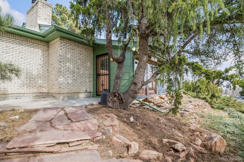 7027 70th Ave, Arvada, CO 80003