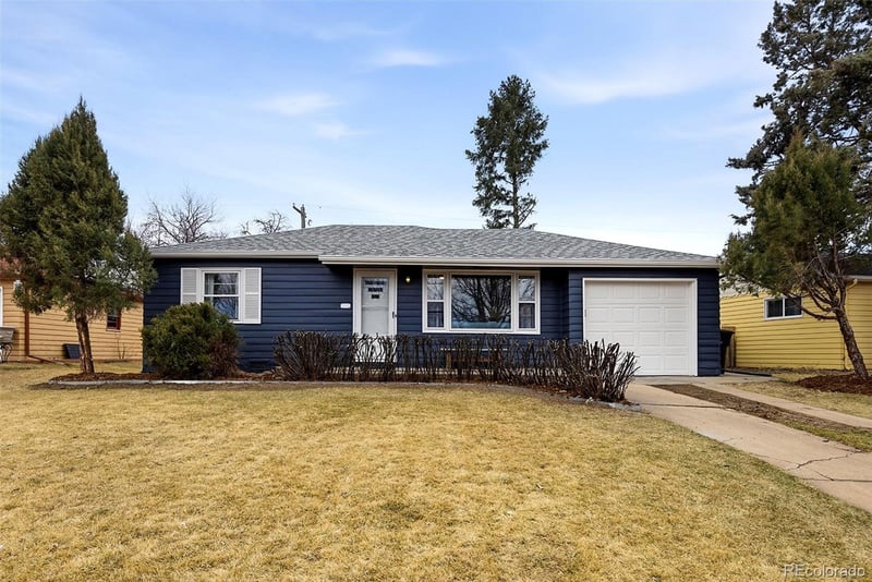 4840 Gill Pl, Denver, CO 80219