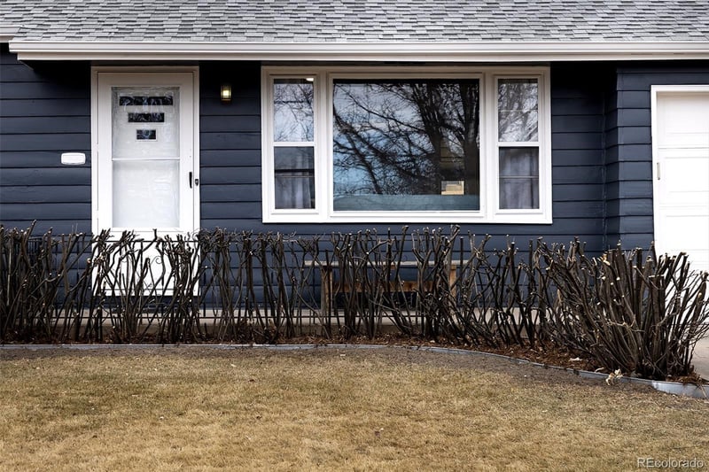 4840 Gill Pl, Denver, CO 80219