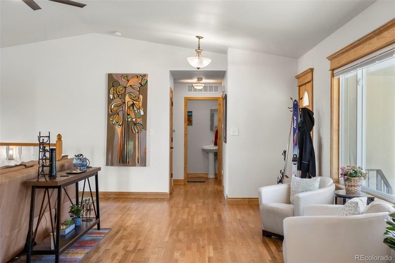 870 Point Of The Pines Dr, Colorado Springs, CO 80919