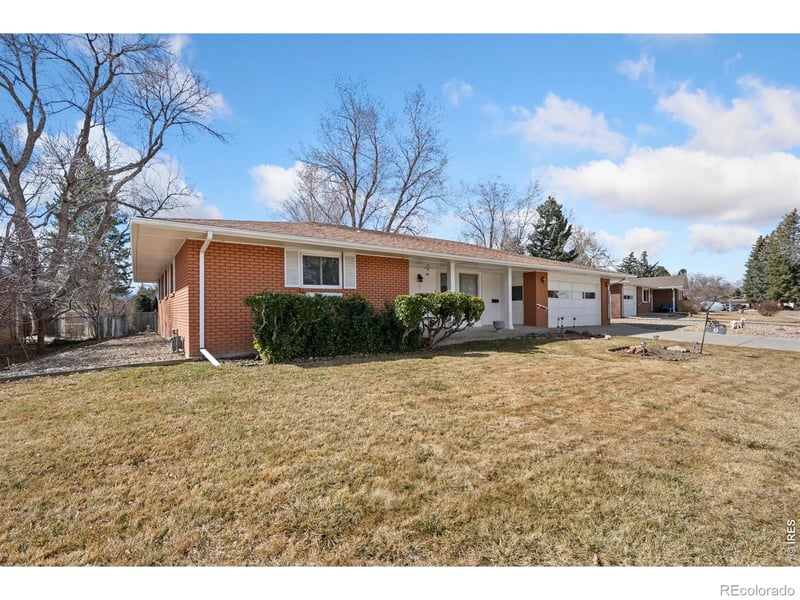 9 Princeton Cir, Longmont, CO 80503