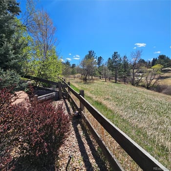 7285 Brighton Ct, Castle Pines, CO 80108