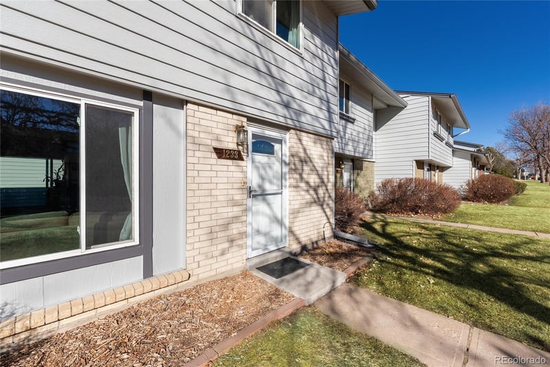 1233 Troy St, Aurora, CO 80012