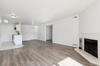 13095 Cedar Dr #302, Lakewood, CO 80228