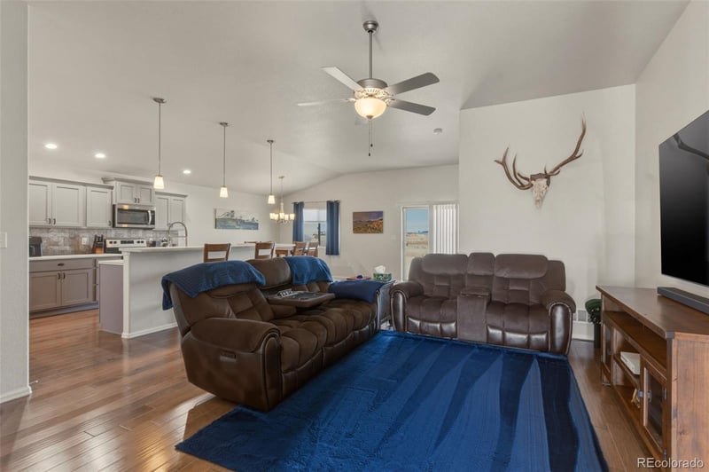 653 Chaunsey Dr, Pueblo West, CO 81007