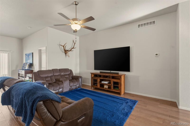 653 Chaunsey Dr, Pueblo West, CO 81007