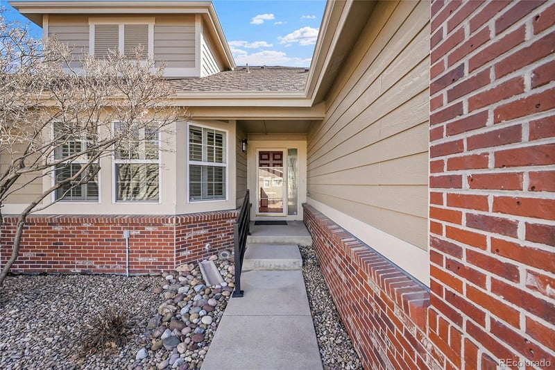 22422 Alder Dr, Aurora, CO 80016