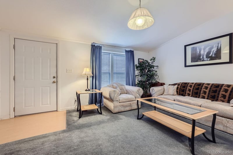 647 Wampum Ln, Jefferson, CO 80456