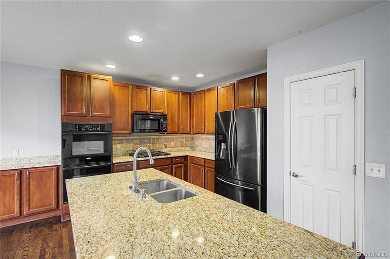 2158 Paint Pony Cir, Castle Rock, CO 80108