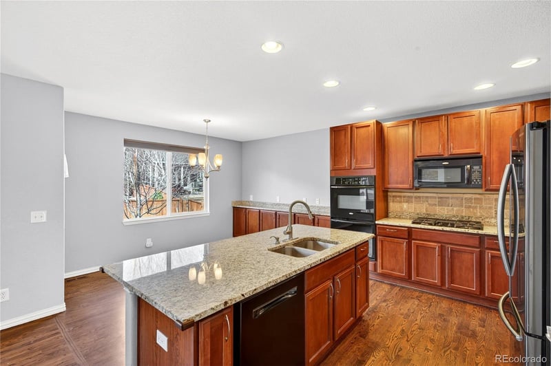 2158 Paint Pony Cir, Castle Rock, CO 80108