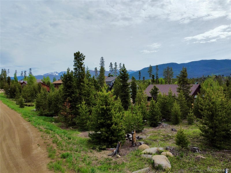 14 Rocky Mountain Ln, Grand Lake, CO 80447