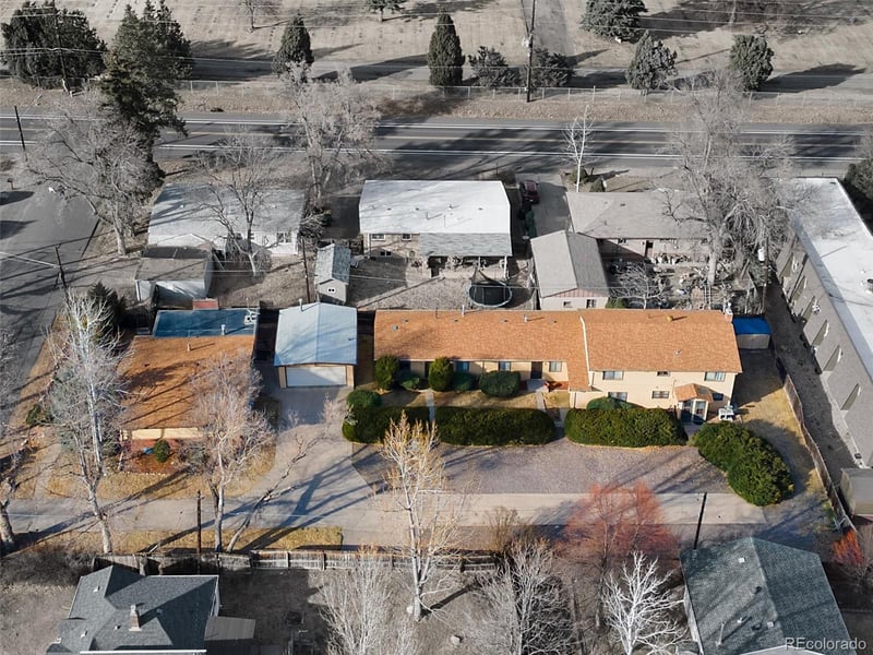 2560 Brentwood St, Lakewood, CO 80214