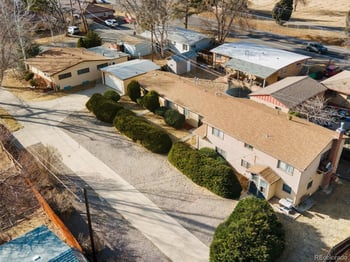 2560 Brentwood St, Lakewood, CO 80214