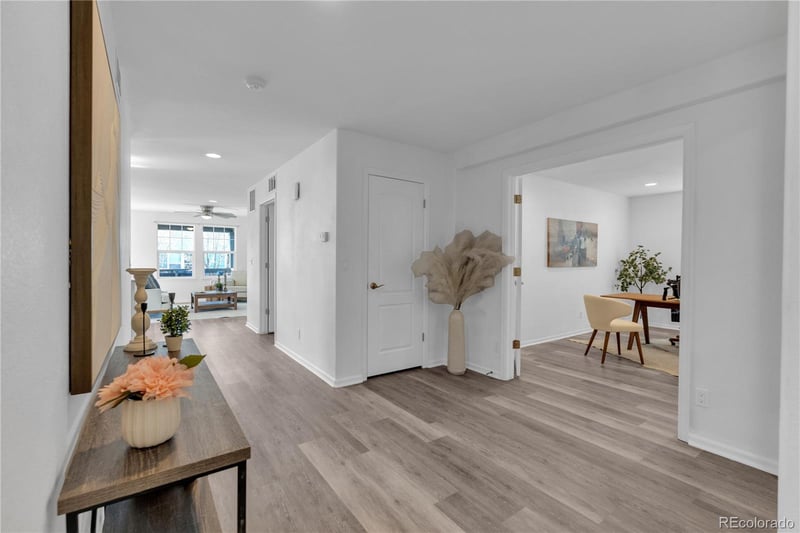 25149 Lake Pl, Aurora, CO 80016