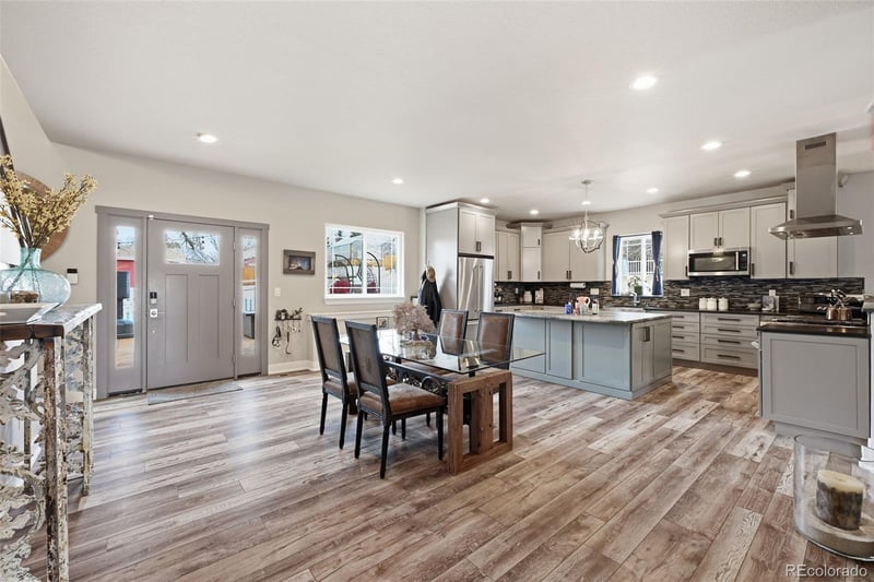 122 Gilbert St, Castle Rock, CO 80104