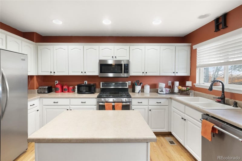 1613 Pintail Ct, Johnstown, CO 80534
