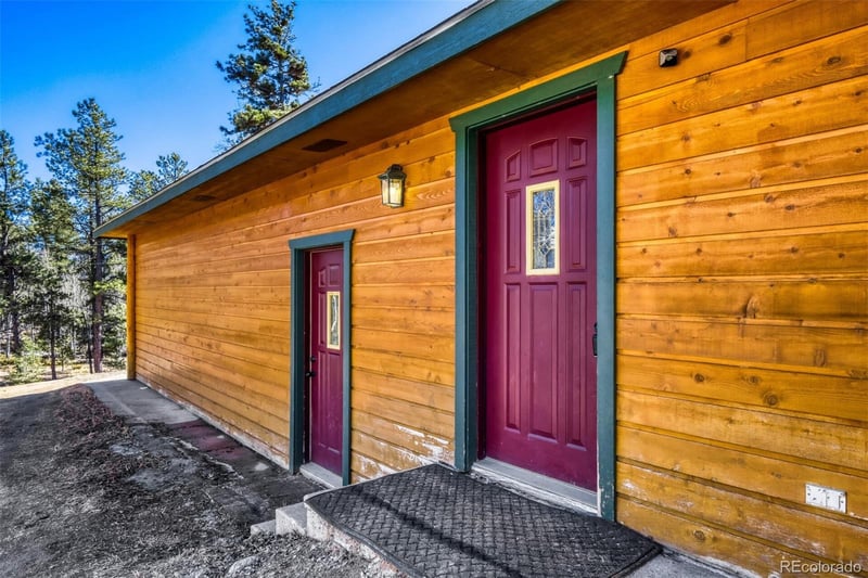 140 Wrangler Creek Cir, Florissant, CO 80816