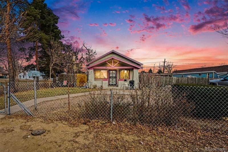 5030 Broadway , Denver, CO 80216