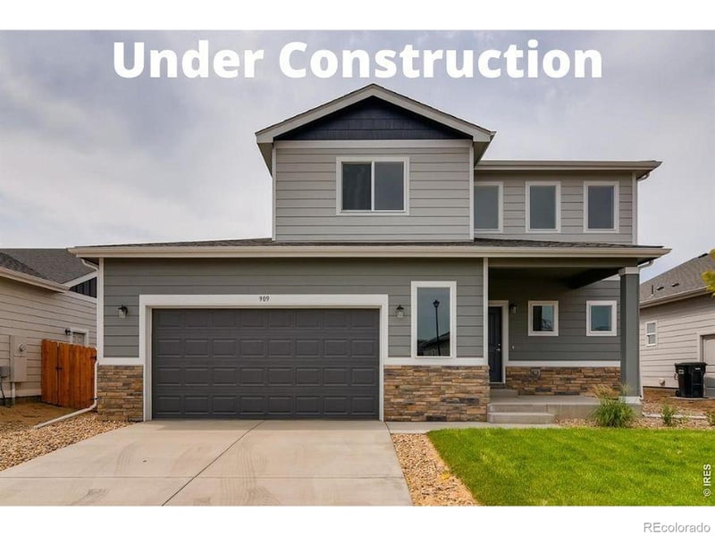 2050 Lavender Ln, Milliken, CO 80543
