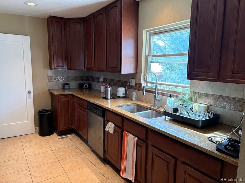 3520 High Ct, Wheat Ridge, CO 80033