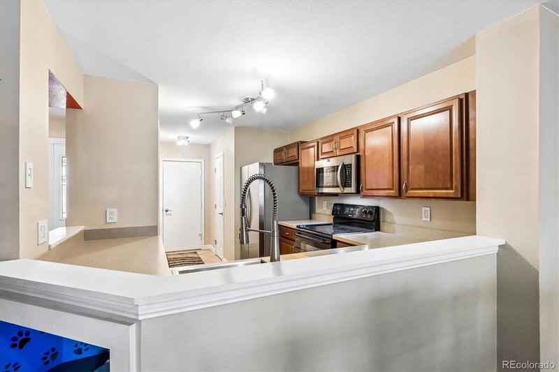 7476 Arkansas Ave #39-02, Denver, CO 80231