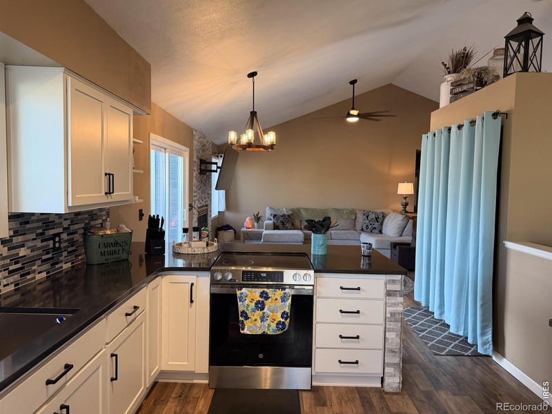 1363 6th St, Loveland, CO 80537