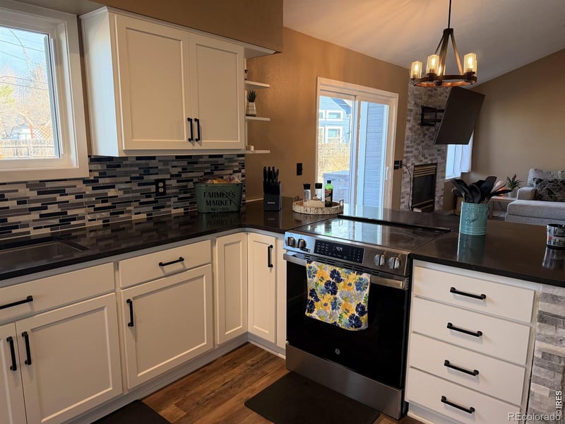 1363 6th St, Loveland, CO 80537