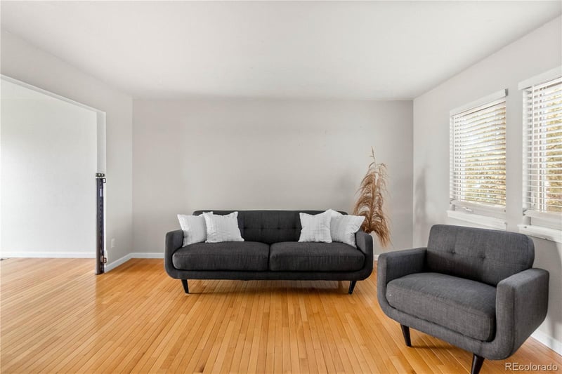 8285 Sunrise Dr, Elizabeth, CO 80107