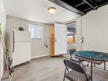 2960 Poplar St, Denver, CO 80207