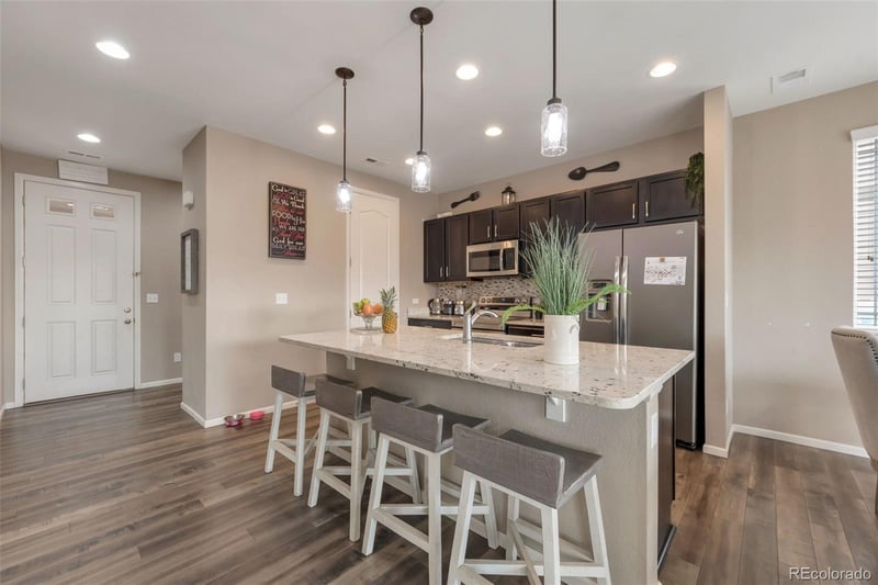 25656 Bayaud Ave, Aurora, CO 80018