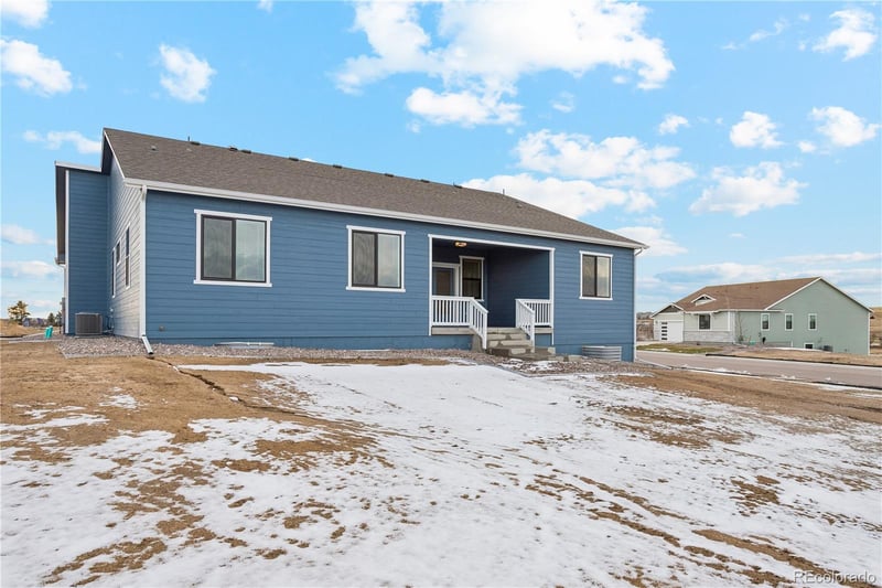 5581 Callaway Garden Dr, Elizabeth, CO 80107